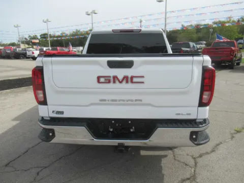 More photos of 2023 GMC Sierra 1500 SLE at Farris Motor Company - Jefferson City, TN