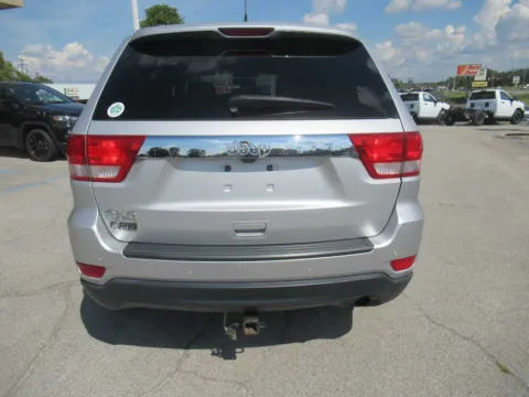 More photos of 2013 Jeep Grand Cherokee Laredo at Farris Motor Company - Jefferson City, TN