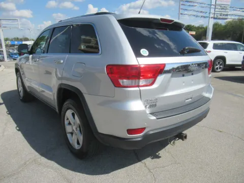 Another view of 2013 Jeep Grand Cherokee Laredo for sale in Jefferson City, TN at Farris Motor Company - Jefferson City