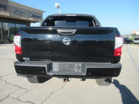 More photos of 2021 Nissan Titan SV at Farris Motor Company - Jefferson City, TN