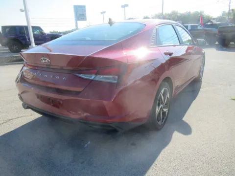 More photos of 2023 Hyundai Elantra SEL at Farris Motor Company - Jefferson City, TN