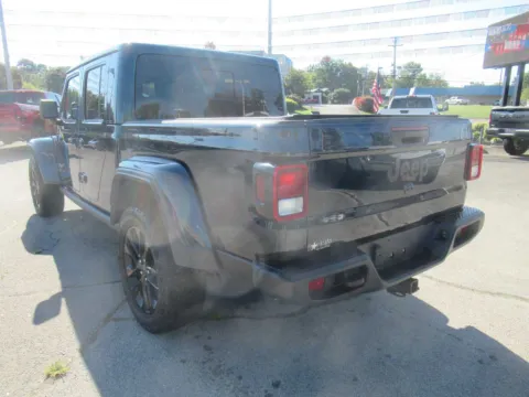 Another view of 2025 Jeep Gladiator Nighthawk for sale in Jefferson City, TN at Farris Motor Company - Jefferson City