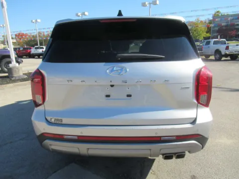 More photos of 2024 Hyundai Palisade Limited at Farris Motor Company - Jefferson City, TN