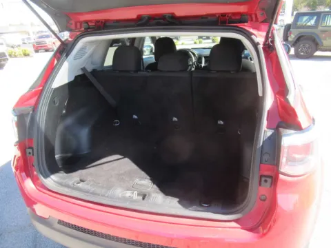 More photos of 2019 Jeep Compass Sport at Farris Motor Company - Jefferson City, TN