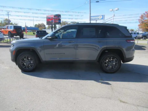 Photos of 2027 Jeep Grand Cherokee Laredo X for sale in Jefferson City, TN at Farris Motor Company - Jefferson City