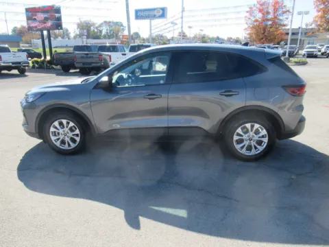 Photos of 2025 Ford Escape Active for sale in Jefferson City, TN at Farris Motor Company - Jefferson City