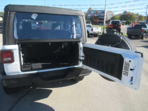 More photos of 2027 Jeep Wrangler Sport at Farris Motor Company - Jefferson City, TN