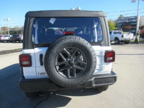 More photos of 2027 Jeep Wrangler Sport at Farris Motor Company - Jefferson City, TN