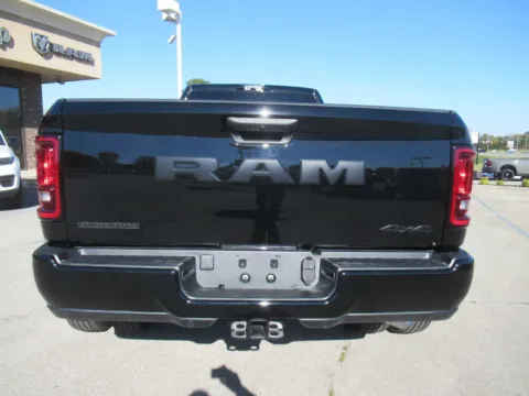 More photos of 2027 Ram 3500 Big Horn at Farris Motor Company - Jefferson City, TN