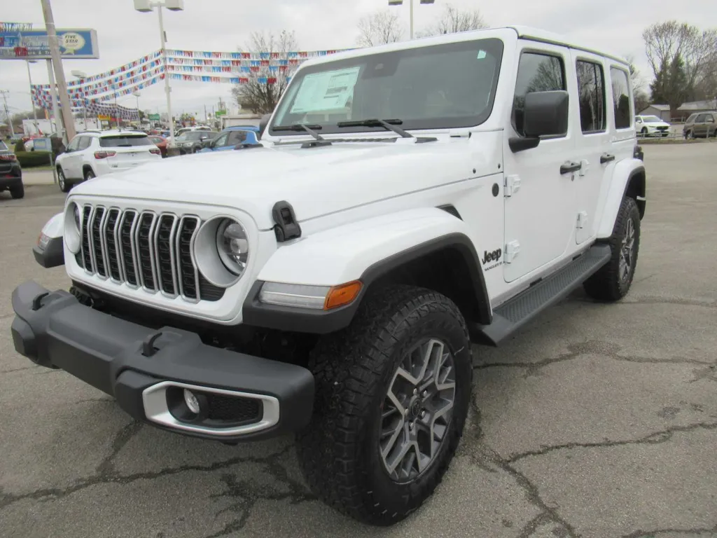 2025 Jeep Wrangler Sahara