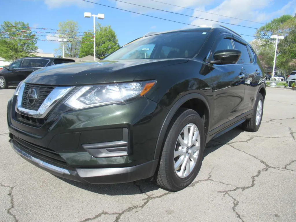 2018 Nissan Rogue SV for sale in Jefferson City, TN