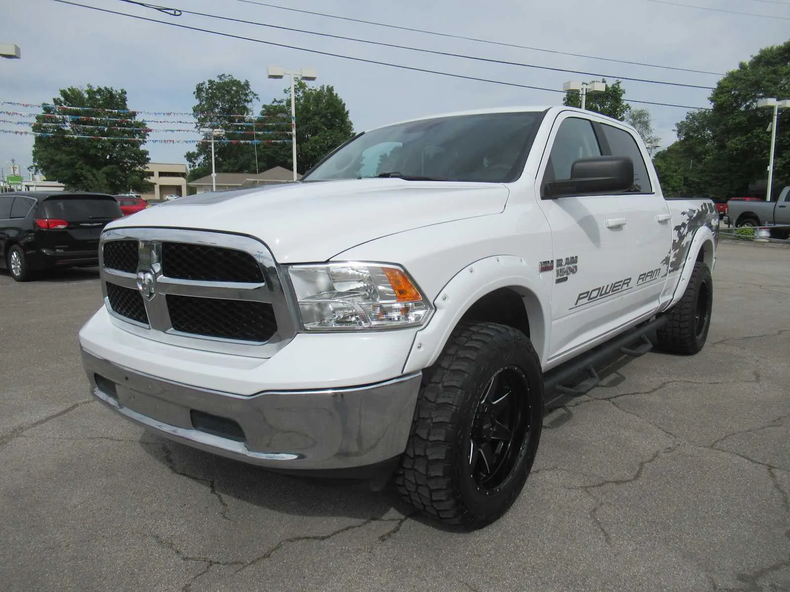 2021 Ram 1500 Classic SLT