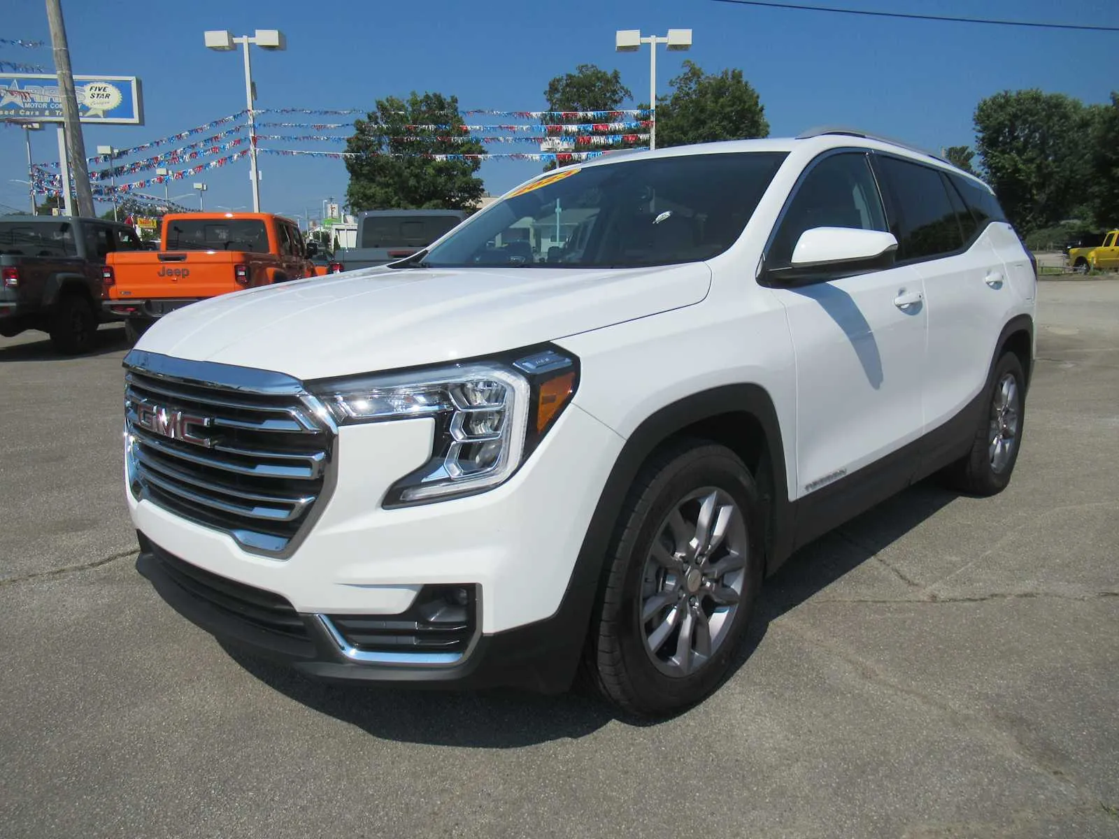 White 2023 GMC Terrain SLT for sale in Jefferson City, TN