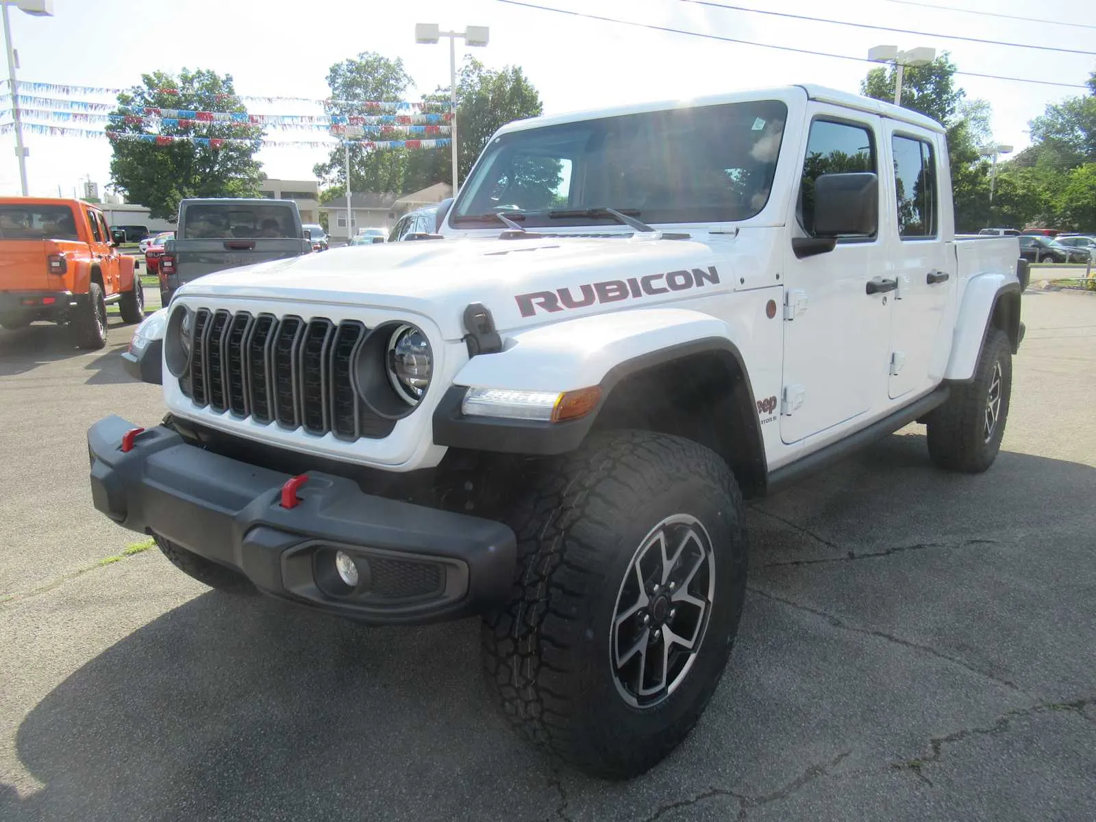 White 2025 Jeep Gladiator Rubicon for sale in Jefferson City, TN