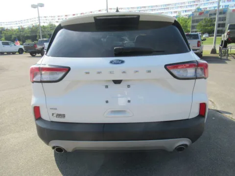 More photos of 2022 Ford Escape SE at Farris Motor - Jefferson City, TN