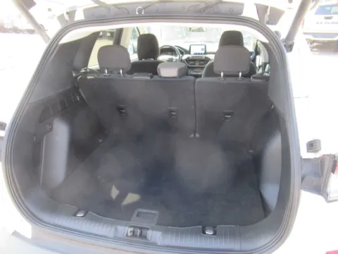 More photos of 2022 Ford Escape SE at Farris Motor - Jefferson City, TN