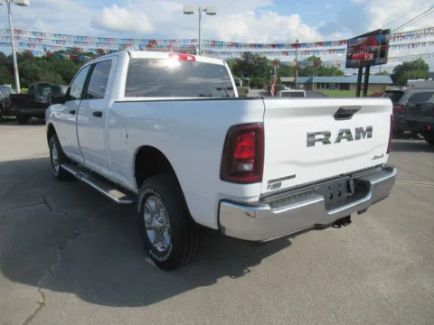 More photos of 2025 Ram 2500 Big Horn at Farris Motor - Jefferson City, TN