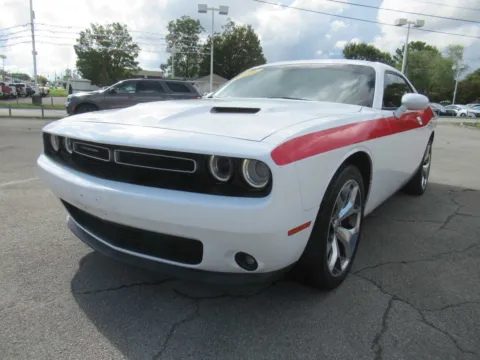 White 2016 Dodge Challenger SXT Plus for sale in Jefferson City, TN