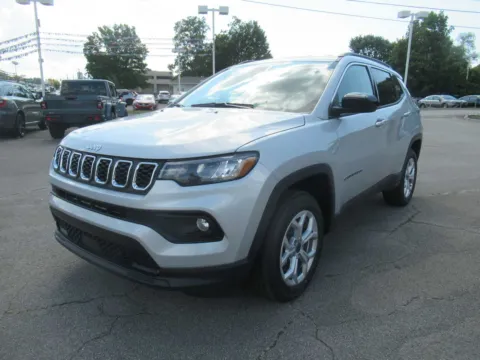 Silver 2025 Jeep Compass Latitude for sale in Jefferson City, TN