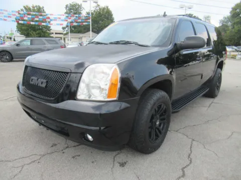 Black 2014 GMC Yukon XL SLT for sale in Jefferson City, TN