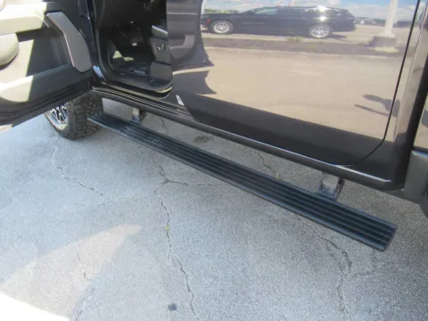 More photos of 2024 GMC Sierra 2500HD AT4X at Farris Motor - Jefferson City, TN