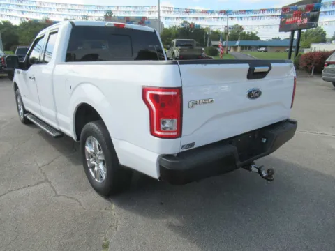 More photos of 2016 Ford F-150 XLT at Farris Motor - Jefferson City, TN