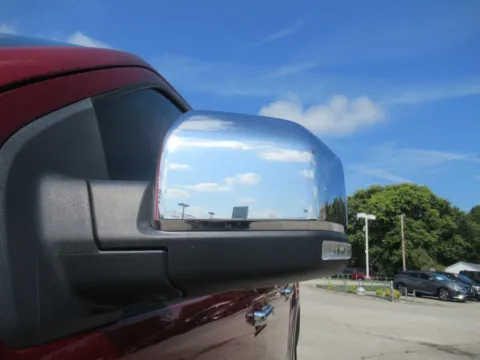More photos of 2019 Ford F-150 LARIAT at Farris Motor - Jefferson City, TN