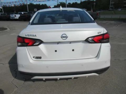 More photos of 2021 Nissan Versa SV at Farris Motor - Jefferson City, TN