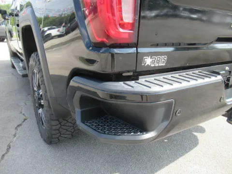 More photos of 2020 GMC Sierra 2500HD AT4 at Farris Motor - Jefferson City, TN