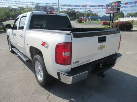 More photos of 2012 Chevrolet Silverado 1500 LT at Farris Motor - Jefferson City, TN