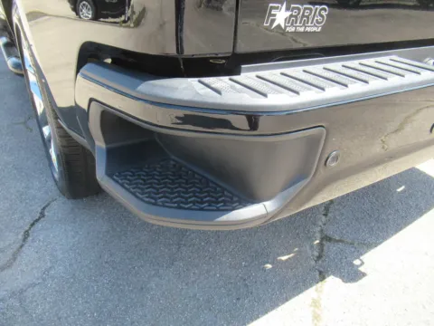 More photos of 2019 Chevrolet Silverado 1500 RST at Farris Motor - Jefferson City, TN