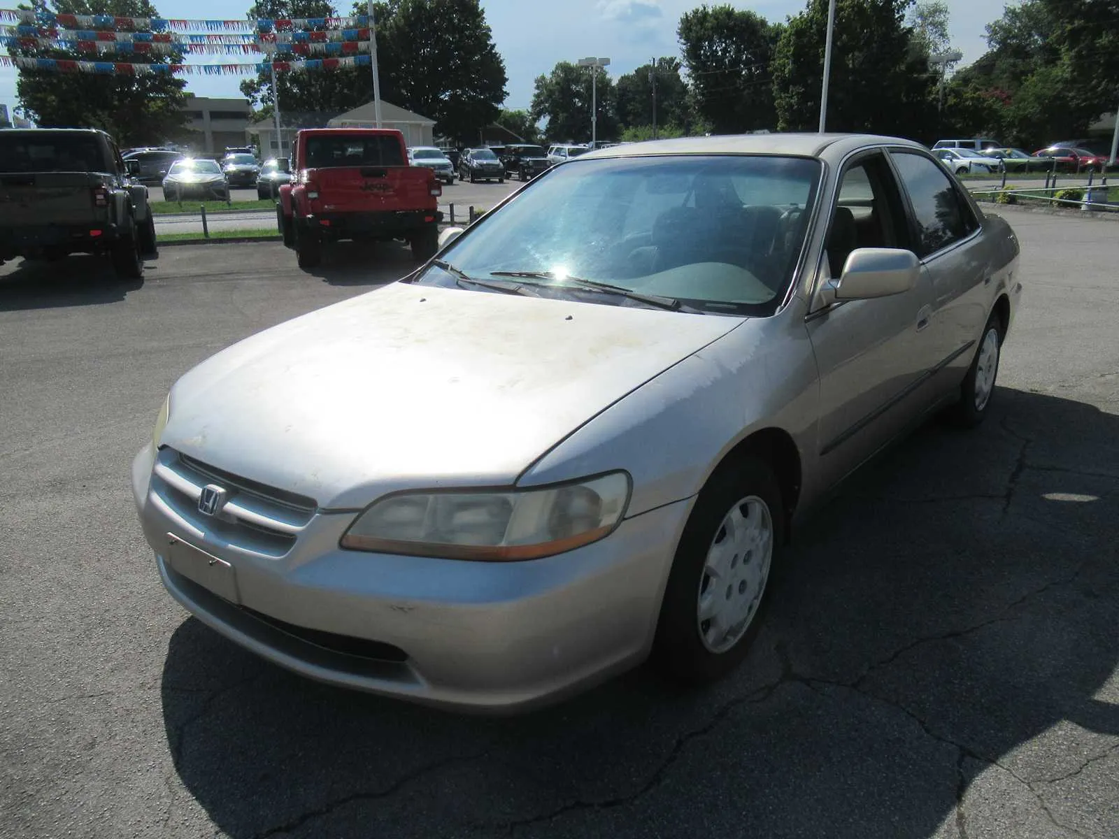 Gold 2000 Honda Accord LX for sale in Jefferson City, TN