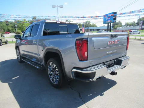 More photos of 2023 GMC Sierra 1500 SLT at Farris Motor - Jefferson City, TN