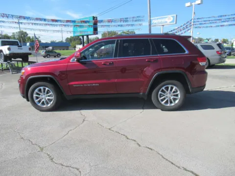 Photos of 2021 Jeep Grand Cherokee Laredo E for sale in Jefferson City, TN at Farris Motor - Jefferson City