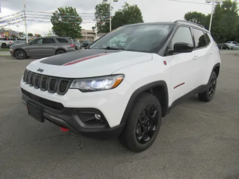 White 2023 Jeep Compass Trailhawk for sale in Jefferson City, TN