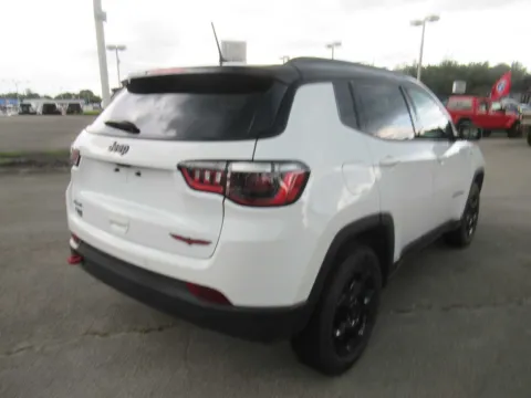 More photos of 2023 Jeep Compass Trailhawk at Farris Motor - Jefferson City, TN