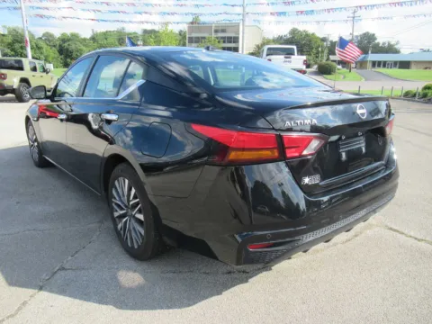 Another view of 2023 Nissan Altima 2.5 SV for sale in Jefferson City, TN at Farris Motor - Jefferson City