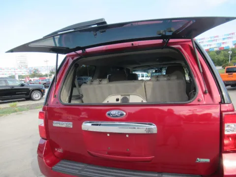 More photos of 2014 Ford Expedition Limited at Farris Motor - Jefferson City, TN