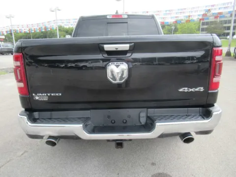 More photos of 2022 Ram 1500 Limited at Farris Motor - Jefferson City, TN