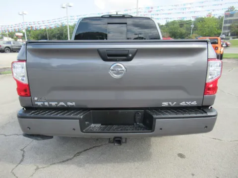 More photos of 2022 Nissan Titan SV at Farris Motor - Jefferson City, TN
