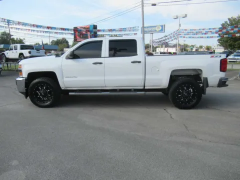Photos of 2015 Chevrolet Silverado 2500HD LT for sale in Jefferson City, TN at Farris Motor - Jefferson City