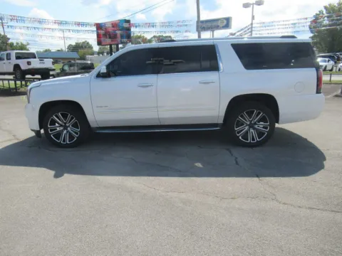 Photos of 2016 GMC Yukon XL Denali for sale in Jefferson City, TN at Farris Motor - Jefferson City