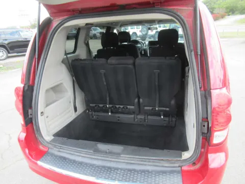 More photos of 2014 Dodge Grand Caravan SE at Farris Motor - Jefferson City, TN