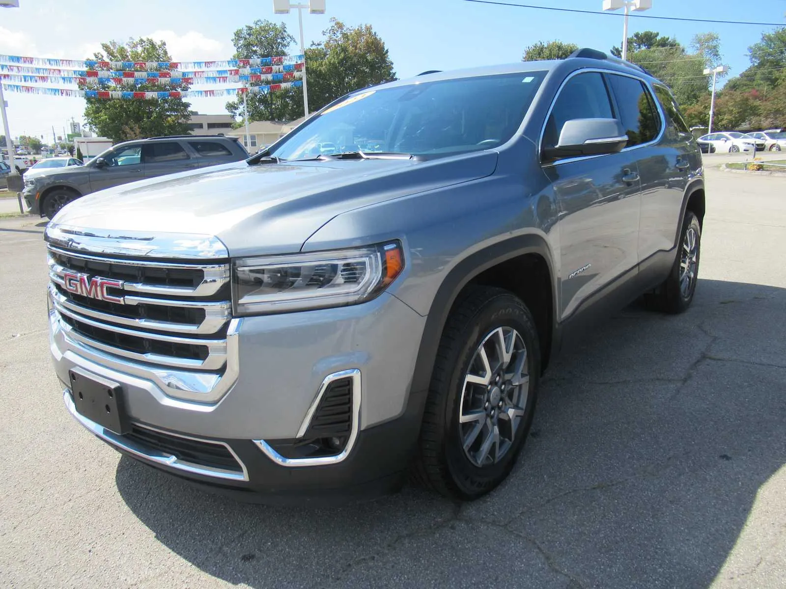 Gray 2023 GMC Acadia SLT for sale in Jefferson City, TN