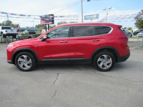 Photos of 2023 Hyundai Santa Fe SEL for sale in Jefferson City, TN at Farris Motor - Jefferson City