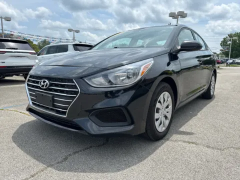 Black 2021 Hyundai Accent SE for sale in Jefferson City, TN