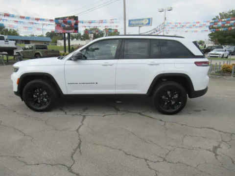 Photos of 2025 Jeep Grand Cherokee Altitude X for sale in Jefferson City, TN at Farris Motor - Jefferson City