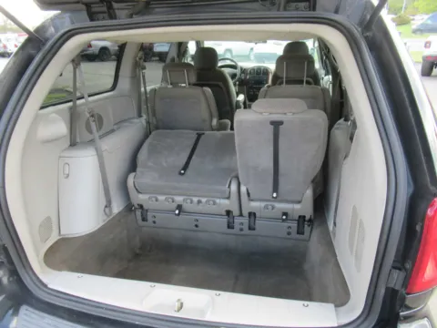 More photos of 2007 Chrysler Town & Country LWB LX at Farris Motor - Jefferson City, TN