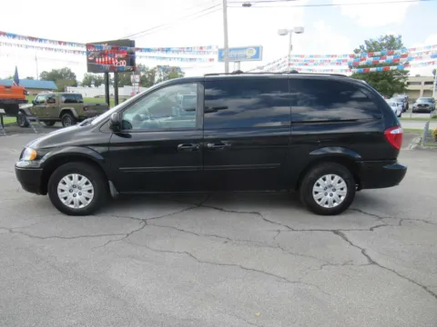 Photos of 2007 Chrysler Town & Country LWB LX for sale in Jefferson City, TN at Farris Motor - Jefferson City
