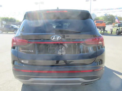 More photos of 2023 Hyundai Santa Fe SEL at Farris Motor - Jefferson City, TN